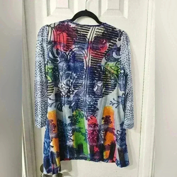 Ali Miles Blouse - Picture 3 of 5